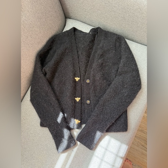 & OTHER STORIES Bee Button Alpaca Blend Cardigan in black Size XS-S - Picture 2 of 12